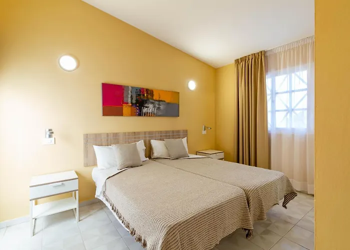 Vista Verde - Adults Only